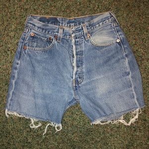 vintage 501 Levi’s cutoffs